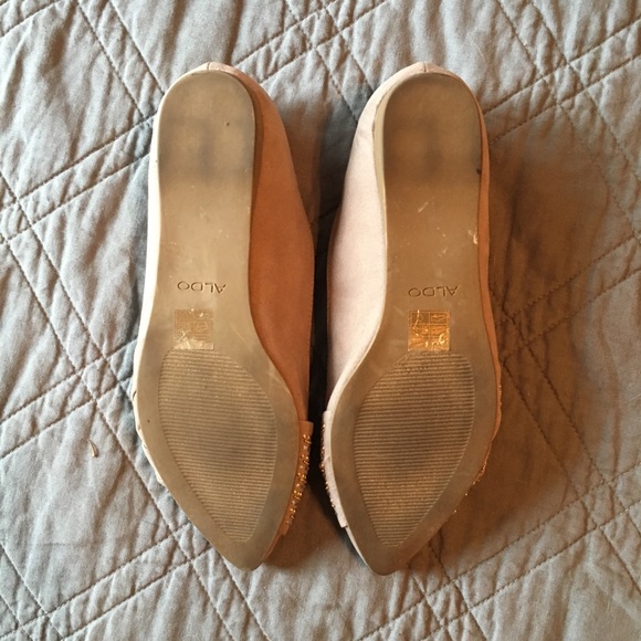 Aldo leather/suede tan/gold pointed flats - Picture 5 of 6